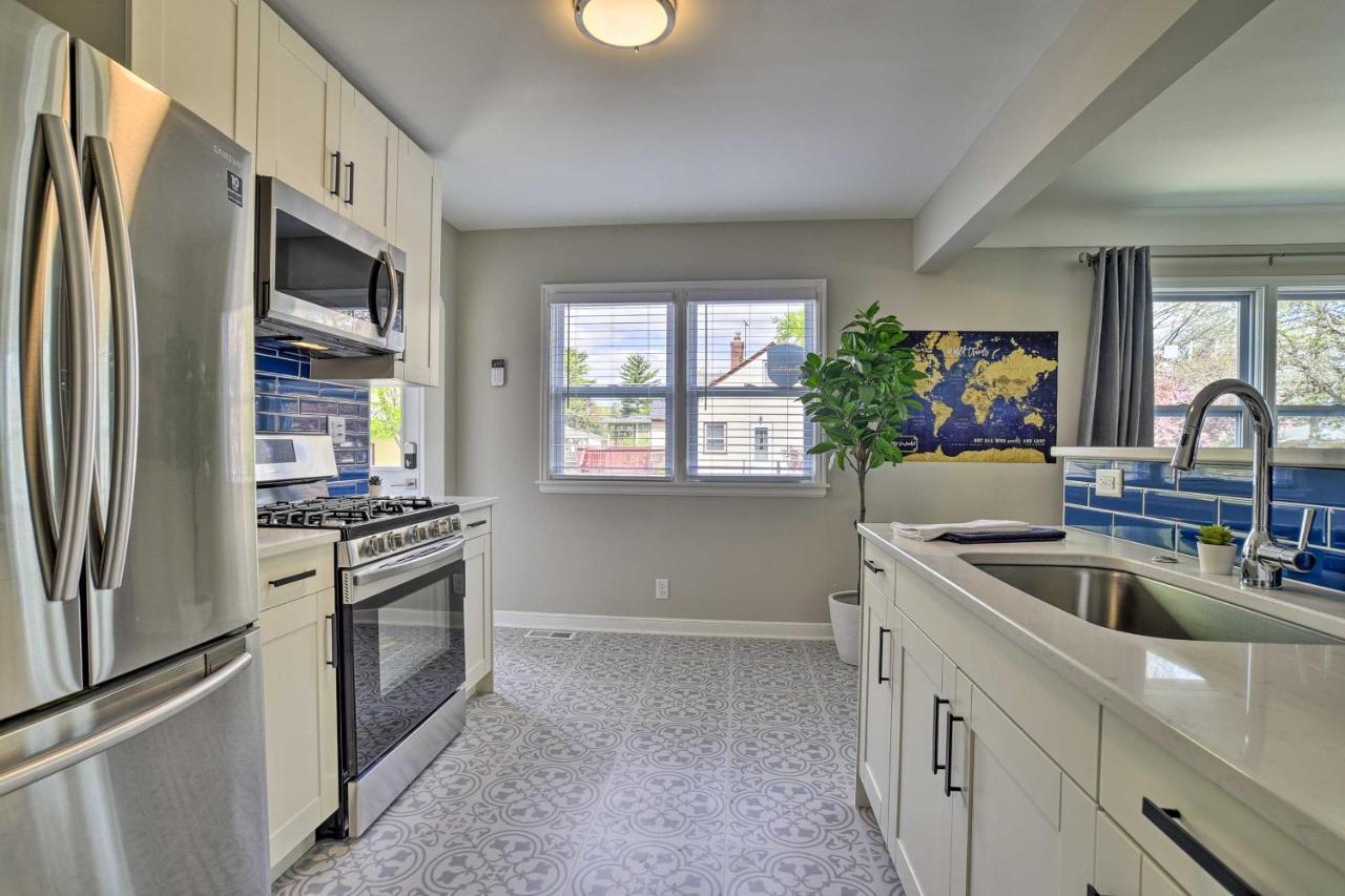 ミネアポリス Mpls Duplex With Wifi And Kitchen 5 Mi To Dtwn!ヴィラ エクステリア 写真